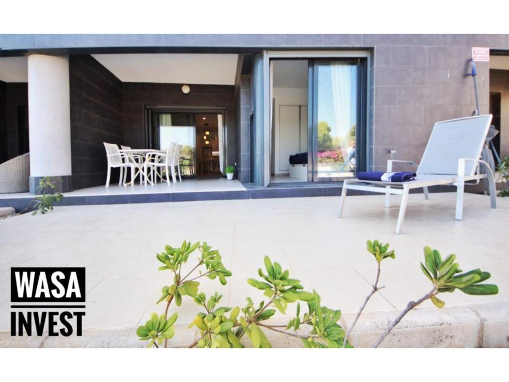 Pinada Beach IV New & Comfort. Apartment, 1St Line To The Beach, Sunterrace+Pool ลามาตา ภายนอก รูปภาพ