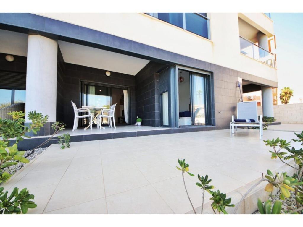 Pinada Beach IV New & Comfort. Apartment, 1St Line To The Beach, Sunterrace+Pool ลามาตา ภายนอก รูปภาพ